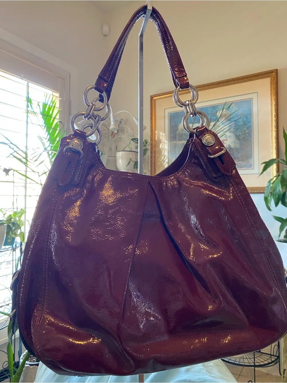 COACH BURGUNDY PATENT LEATHER MADISON
